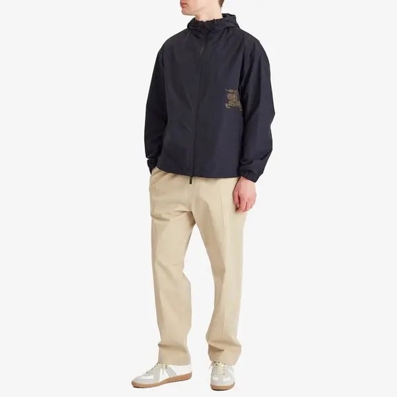 NWT Men’s Size Medium Burberry Flagpole Log Knit Nylon Windbreaker In Indigo - Picture 1 of 15